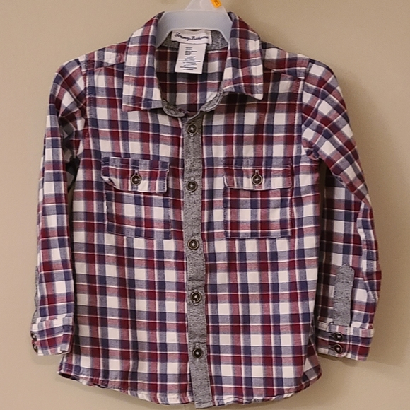 Plaid boy's button down long sleeved shirt - Picture 1 of 4